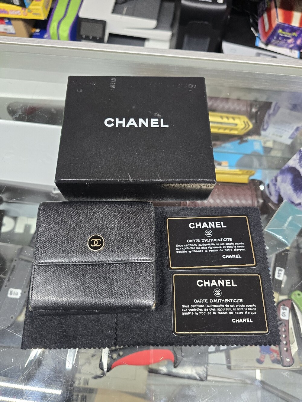 CHANEL 4128 Bifold Wallet Genuine Leather Women